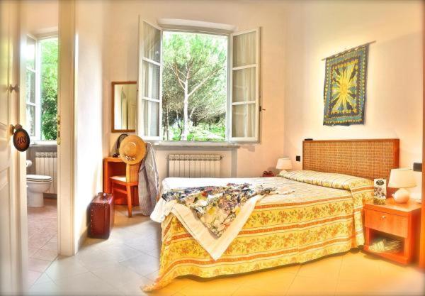 Hotel Villa Fiorisella มารีนา ดิ มาซซา ภายนอก รูปภาพ
